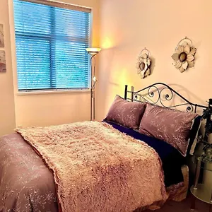 https://incredible-views-beautiful-2-bedroom-suite.hotels-victoria.net