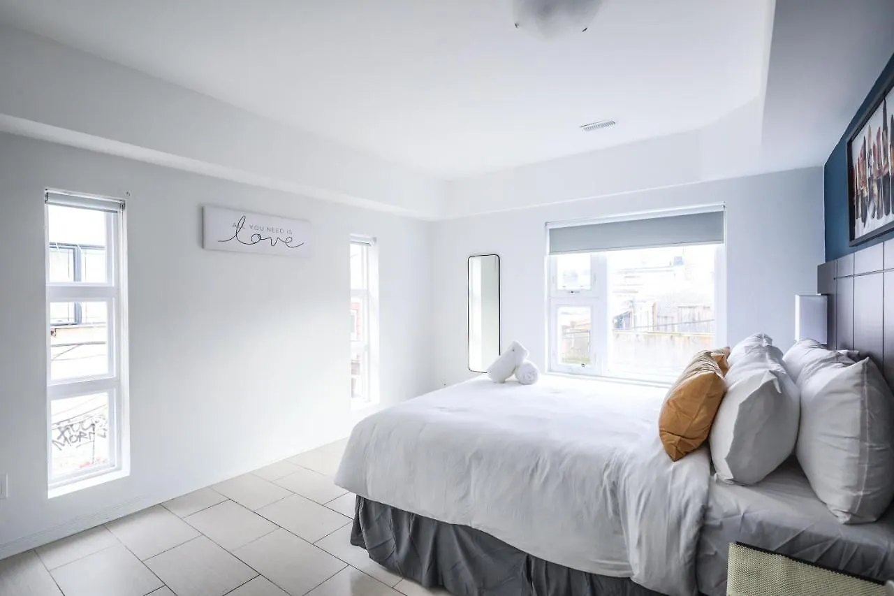 Kensington Boutique Suites Τορόντο Διαμέρισμα