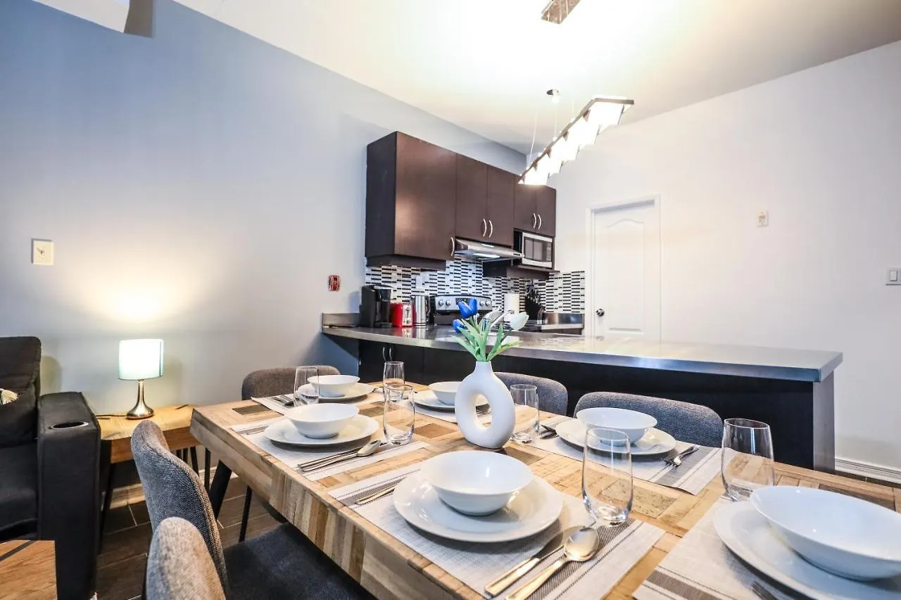 Kensington Boutique Suites Торонто Апартаменты